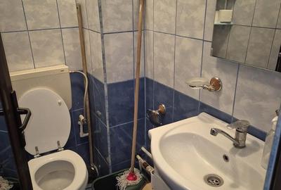 Apartament cu 3 camere decomandat în Exterior Vest - 6