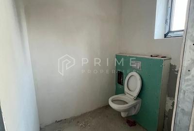 Spațiu comercial, de 70 mp, în Central - 3