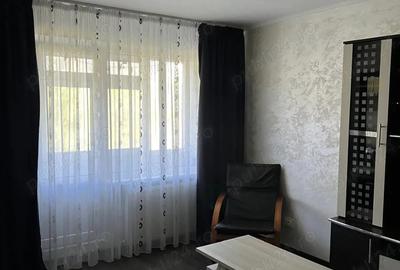 Garsonieră decomandată în Central - 1