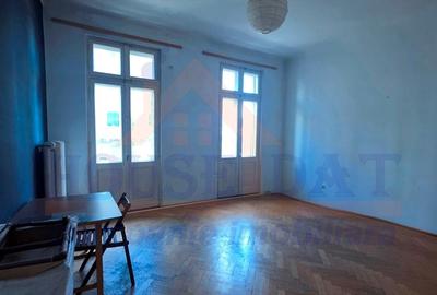 Vanzare apartament 5 camere Cisnigiu, 178 mp, langa blocul Florentin Vanzare apartament 5 camere Cisnigiu, 178 mp, langa blocul Florentin - 8