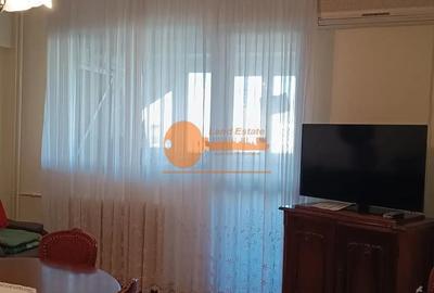 Apartament cu 4 camere decomandat, mobilat în Chișinau