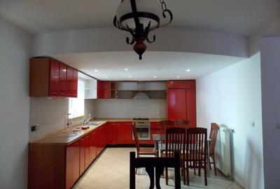 Casă cu 5 camere cu Canalizare în Iancu Nicolae - 6