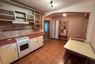 Apartament cu 2 camere semidecomandat, mobilat în Circumvalațiunii - 1