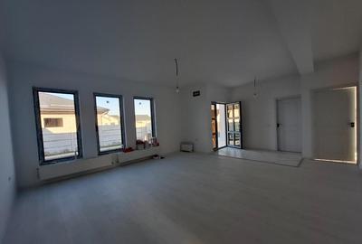 Pantelimon ilfov,p+m,casa 4 cam,2 bai,350mp,proprietate,comision 0% - 4