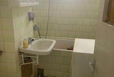 Apartament cu 3 camere semidecomandat în Sud - 7
