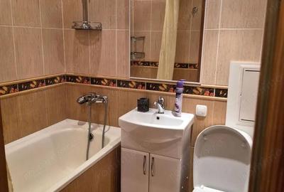 Garsonieră decomandată în Torontalului