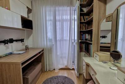 Apartament cu 2 camere în Micro 11