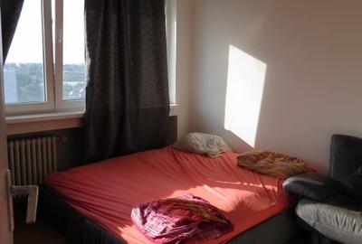 3 cam Piață Domenii/1 mai - 3