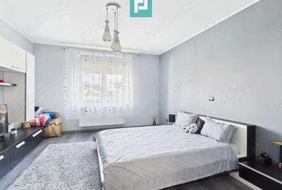 Casa moderna cu 2 corpuri, 5 camere in Pecica - 8