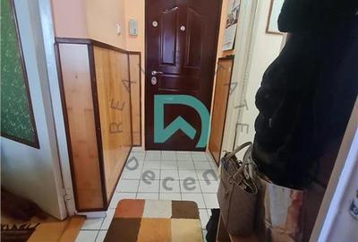 Garsonieră decomandată în Astra - 6