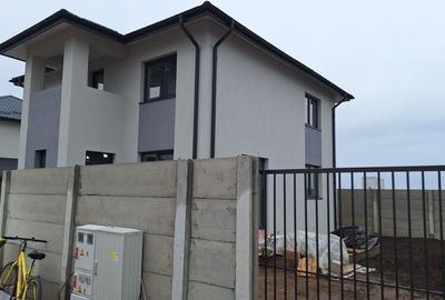 Vanzare vila Clinceni 150 mp teren 250 mp toate utilitatile comision 0 - 1