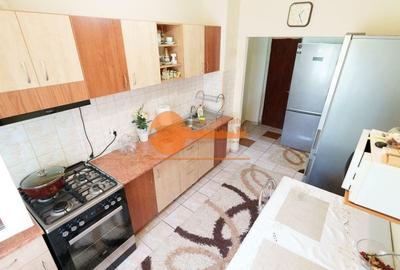 Apartament cu 4 camere semidecomandat în Crângași - 9