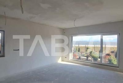 Casa individuala spatioasa Selimbar - pret excelent - 4