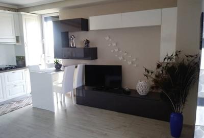 Apartament cu 2 camere decomandat în Soarelui - 2