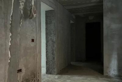 De vanzare Parter casa, ideal locuin?a birouri cabinete spa?iu comercial Caransebe? - 2