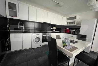 Casă cu 4 camere cu Teren 300 Mp în Budiu Mic - 2