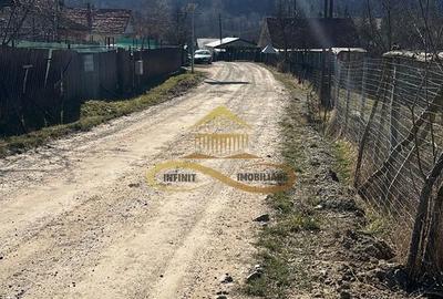 Teren de 2880 mp, în Mărgineni - 5