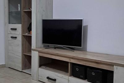 Garsonieră decomandată în Morăreni - 2