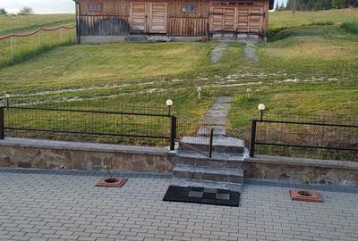 Casă cu 4 camere în Roșu - 2