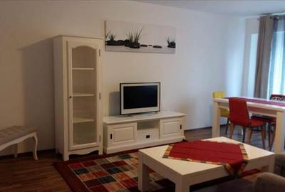Ap 2 camere,decomandat, structura mare, Centrul Civic - Toamnei. - 1