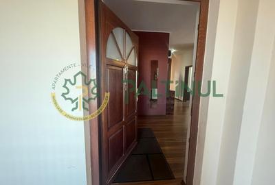 Apartament cu 4 camere decomandat, mobilat în Central - 28