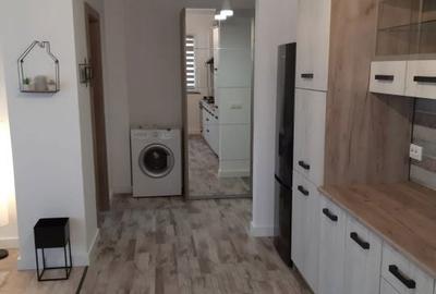 Apartament cu 2 camere decomandat în Petru Rareș