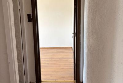 Apartament cu 2 camere semidecomandat în 14 Mai - 1