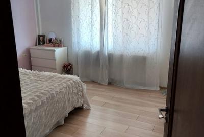 Casă individuală cu 7 camere cu Canalizare în Fundeni - 19