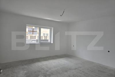 Casa 2 camere, 120 mp -7.8 ari teren . Lazuri - 7