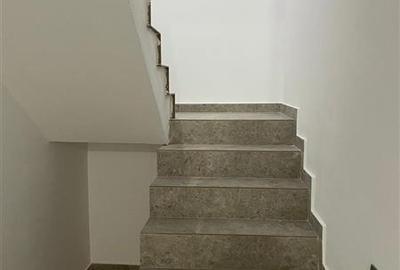 Casă cu 4 camere cu Teren 500 Mp în Tărtășești - 9