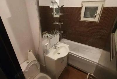 Apartament cu 3 camere semidecomandat, mobilat în Craiovița Nouă - 8