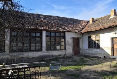 Casă cu 5 camere cu Teren 360 Mp în Dudeștii Vechi - 9