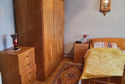 Apartament cu 5 camere decomandat în Central