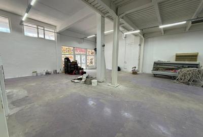 Spațiu comercial, de 650 mp, în Zona Industrială - 3
