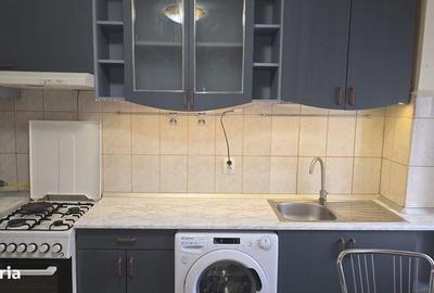 Apartament cu 2 camere decomandat în 22 Decembrie - 4