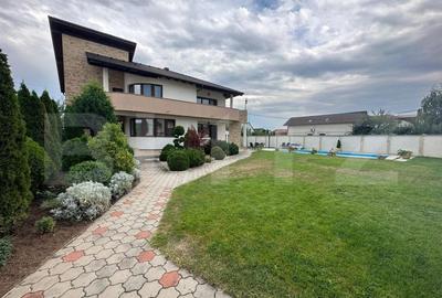 Casa individuala, 7 camere, 300mp utili, 900mp teren, zona Lidl Cetate - 2