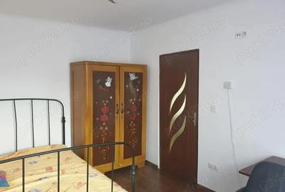 Apartament 3 camere de inchiriat - 1