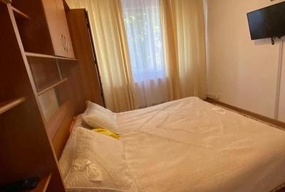 Apartament cu 3 camere semidecomandat în Central - 2