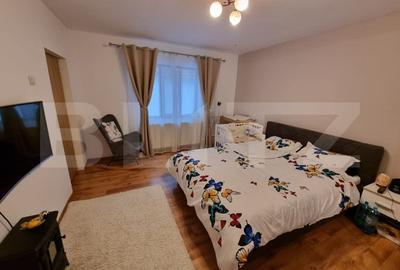 Casa de vanzare, cu doua unitati locative, 5 camere, 158 mp, zona Geoagiu - 3