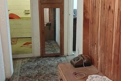 Pe Republicii, zona Liana, apartament cu 2 camere decomandat, etaj1 de vanzare. - 3