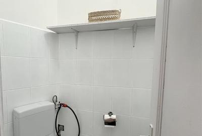 Spațiu comercial, de 140 mp, în P-ța Unirii - 5