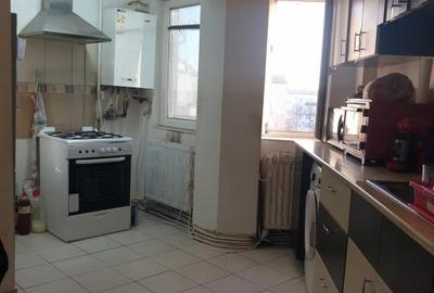 Apartament 3 camere Micro 16 - 3