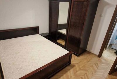 Apartament cu 3 camere decomandat în Central - 3