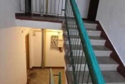 Apartament cu 3 camere semidecomandat în Central - 16