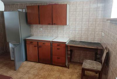 Casă cu 3 camere cu Teren 180 Mp în Piața Cluj - 4
