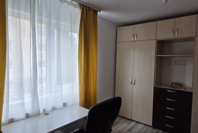 Apartament cu 2 camere semidecomandat în Gemenii - 8