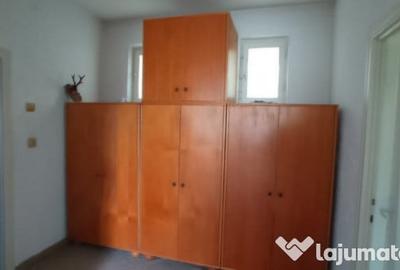 Casă cu 6 camere cu Teren 265 Mp în Central - 16