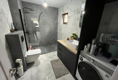 Casă individuală cu 6 camere cu Canalizare în Valu lui Traian - 11