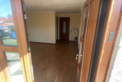 Casă individuală cu 6 camere cu Canalizare în Tigveni - 27