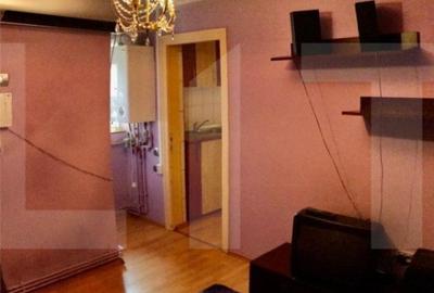 Apartament cu 3 camere semidecomandat în Central - 2